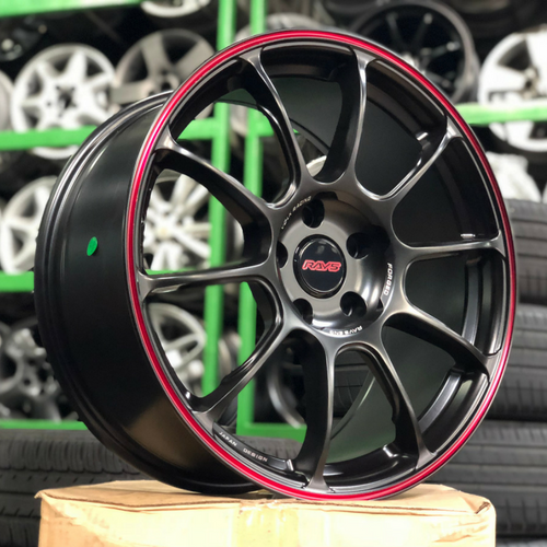 Rays ZE40 Design rim (MATT BLACK with RED LINE)